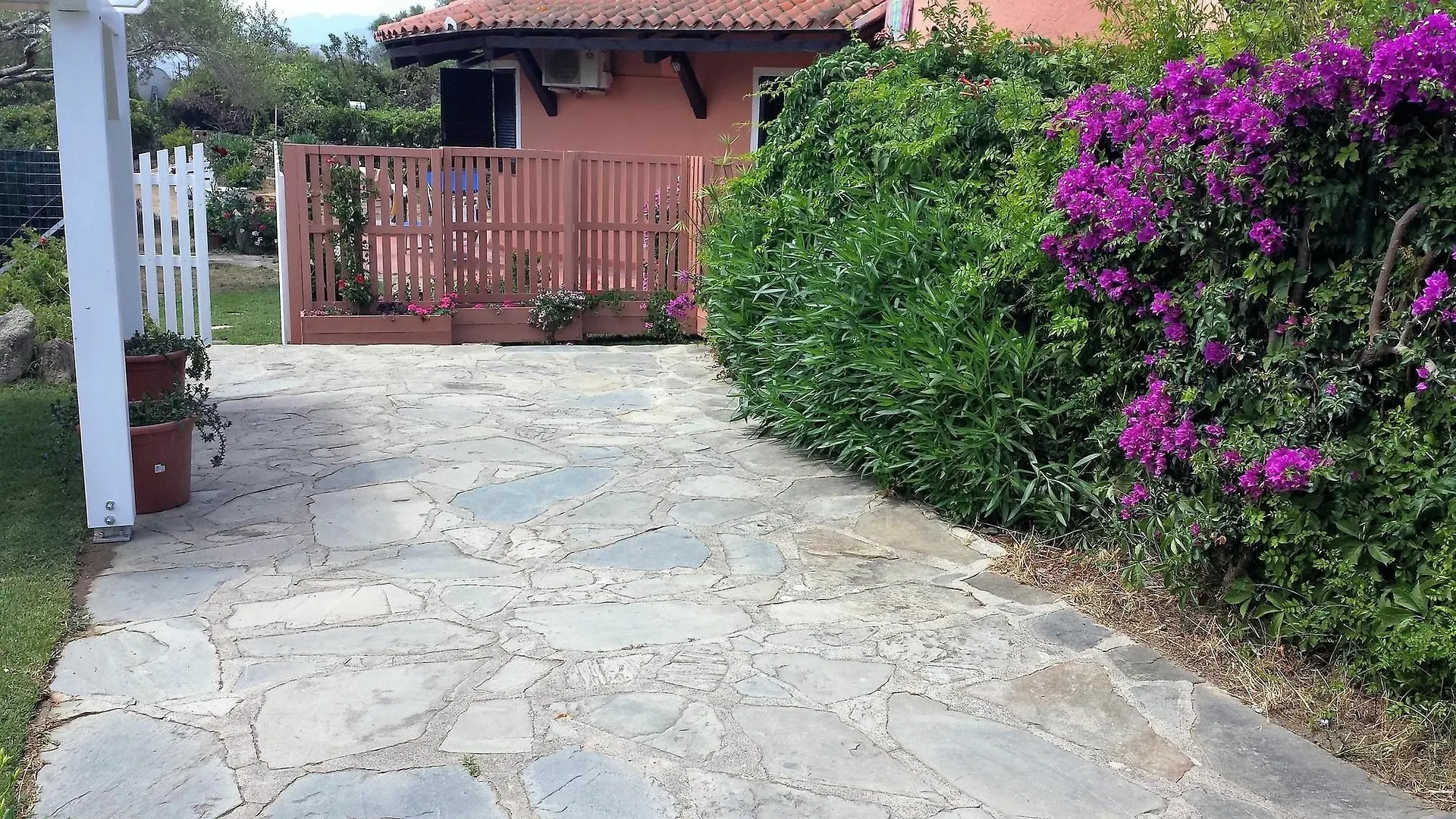 Apartment Studio In Case Peschiera-Lu Fraili, With Enclosed Garden - 2 Km From T San Teodoro  Italy